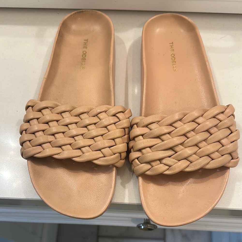 The Odells natural braided woven leather slide sandals size 9